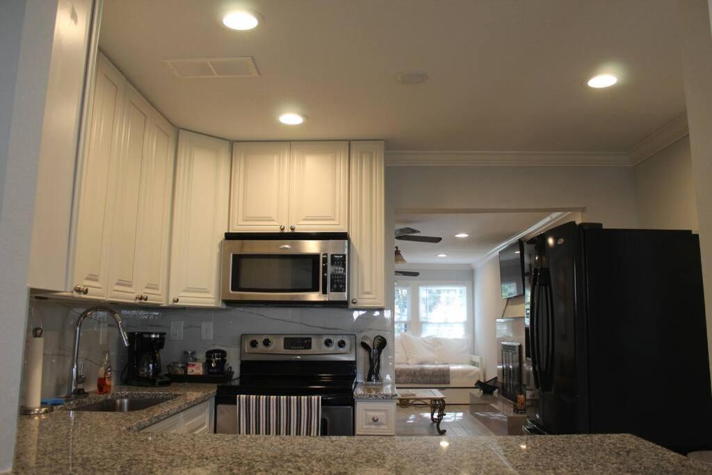 ☆The Oasis In Murray Hill☆ -Sleeps 8- Wifi- Cozy 잭슨빌 외부 사진