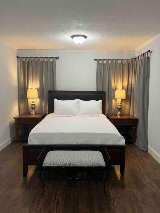 ☆The Oasis In Murray Hill☆ -Sleeps 8- Wifi- Cozy 잭슨빌 외부 사진